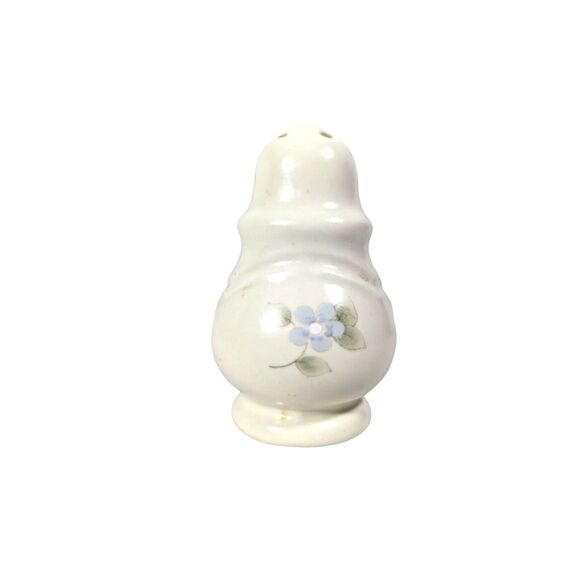Pfaltzgraff Tea Rose Salt Shaker Stoneware Vintage Serving Piece No Stopper - Picture 3 of 6